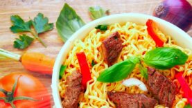 povtoryau-edu-iz-reklamy-doshirak-zamorozhennaya-picca-biskvitnyj-rulet-attachment