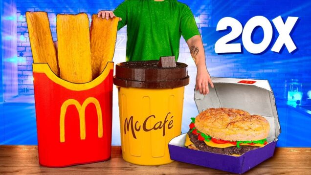 uvelichili-menu-mcdonalds-v-20-raz-gigantskij-big-tejsti-ogromnaya-kartoshka-dipy-bolshoj-kofe-attachment